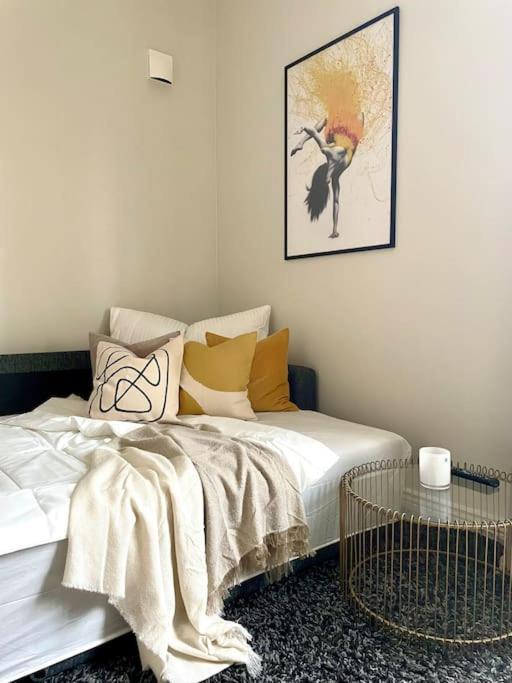 Modern And Cozy Studio Apartment In Central Осло Екстер'єр фото