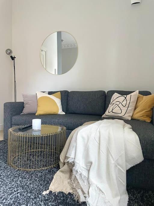 Modern And Cozy Studio Apartment In Central Осло Екстер'єр фото